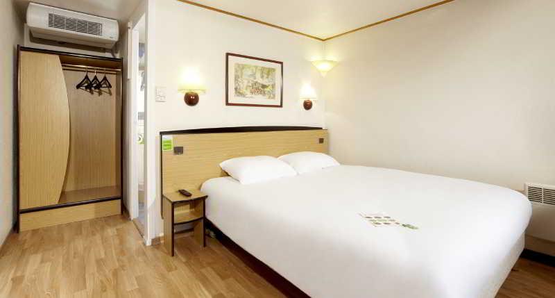 Campanile Nantes ~ Reze Aeroport Hotell Eksteriør bilde