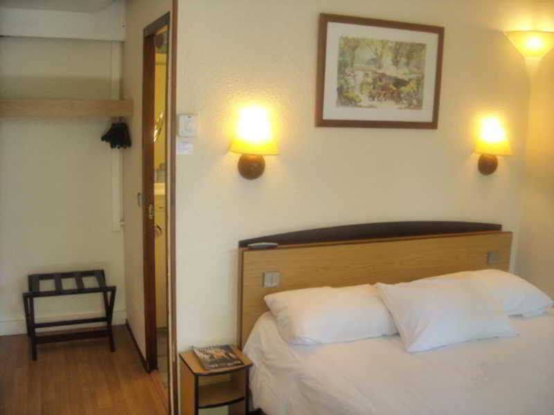 Campanile Nantes ~ Reze Aeroport Hotell Eksteriør bilde